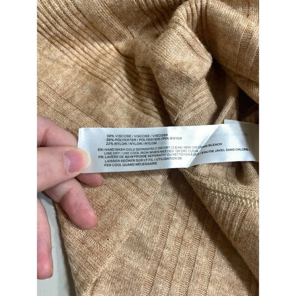 Band of Gypsies Ribbed Knit Puff Sleeve Cropped Sweater Beige XS - Picture 9 of 9